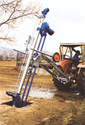 вертикальный насос установленный на тракторе